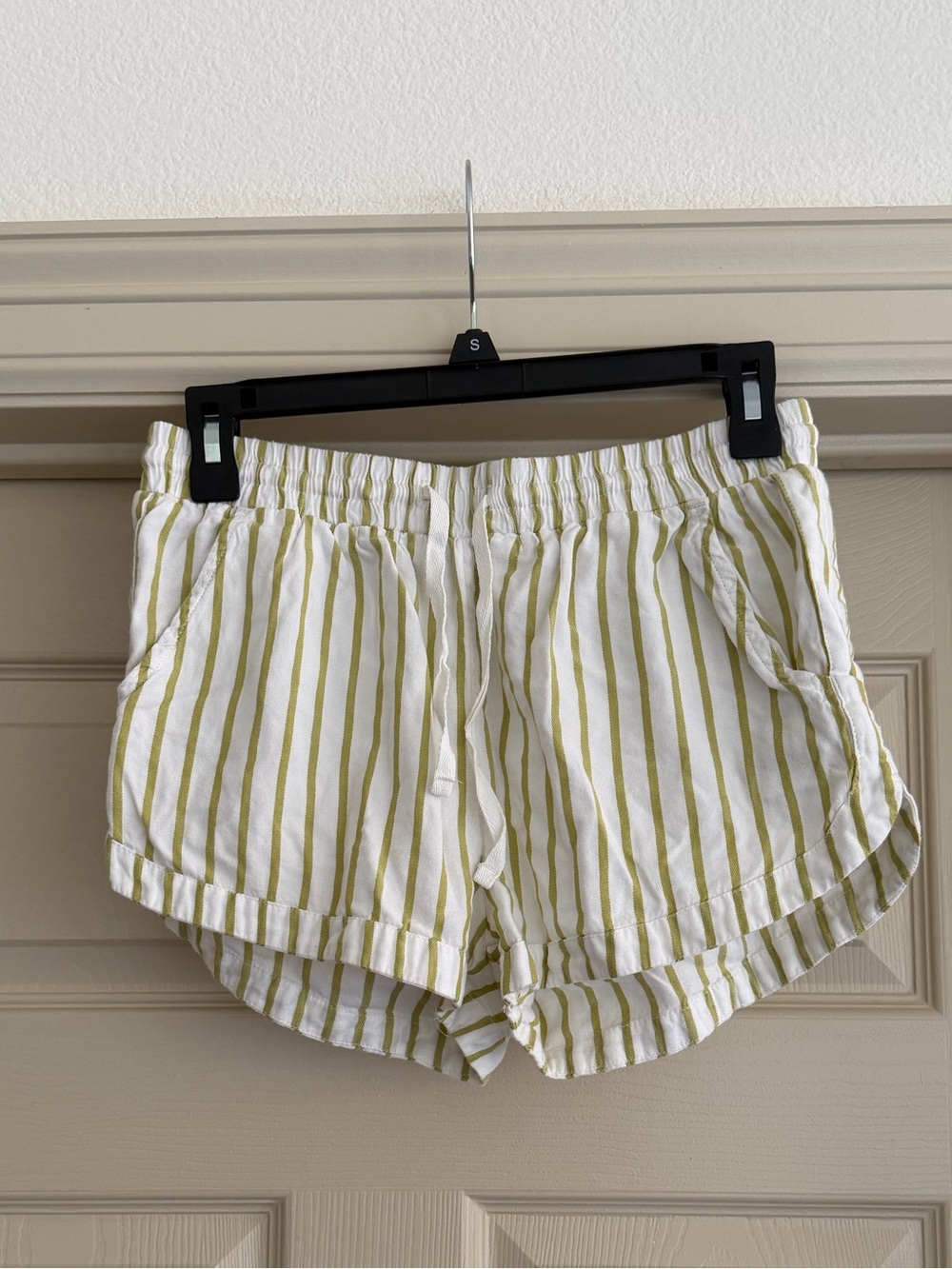 Billabong white/green striped shorts